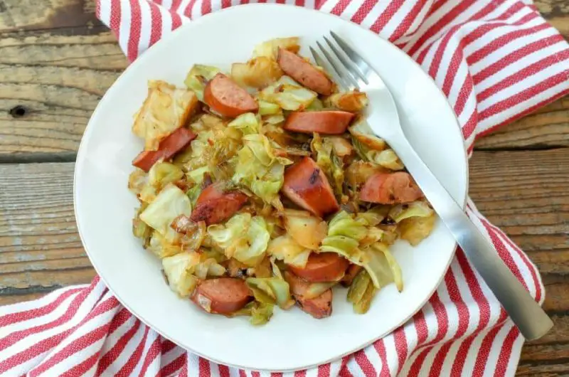 This CABBAGE AND SAUSAGE Recipe Will Make You Look Like A Pro