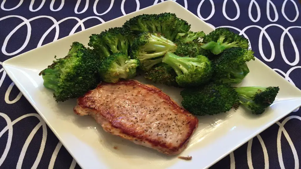 AIR FRYER PORK CHOPS WITH BROCCOLI A Healthy Recipe For All