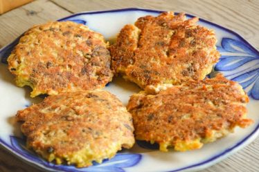 keto salmon patties